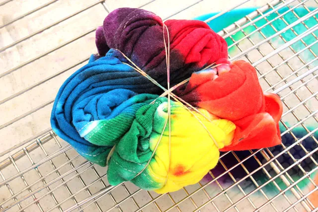 fabric dyeing methods